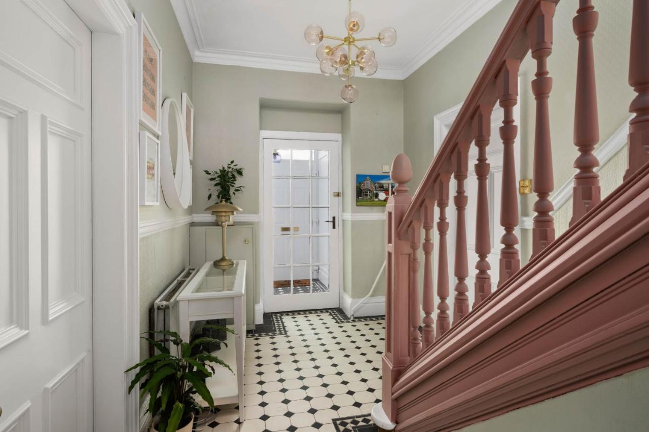 Gilmore House - 5 Bedroom Victorian Home With Hot Tub Blairgowrie and Rattray Esterno foto