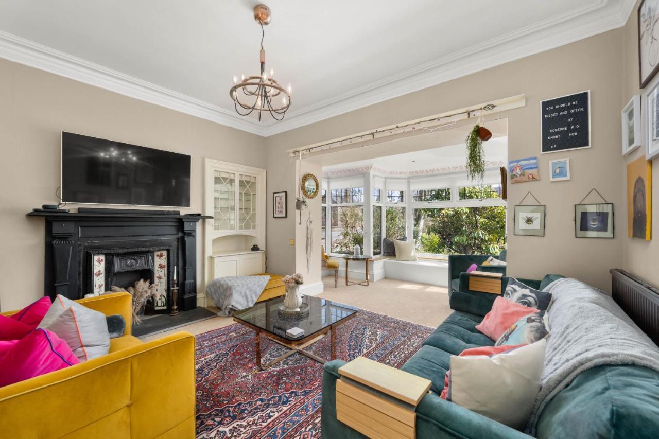 Gilmore House - 5 Bedroom Victorian Home With Hot Tub Blairgowrie and Rattray Esterno foto