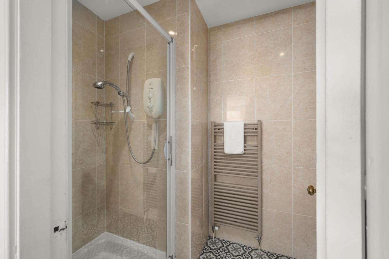 Gilmore House - 5 Bedroom Victorian Home With Hot Tub Blairgowrie and Rattray Esterno foto