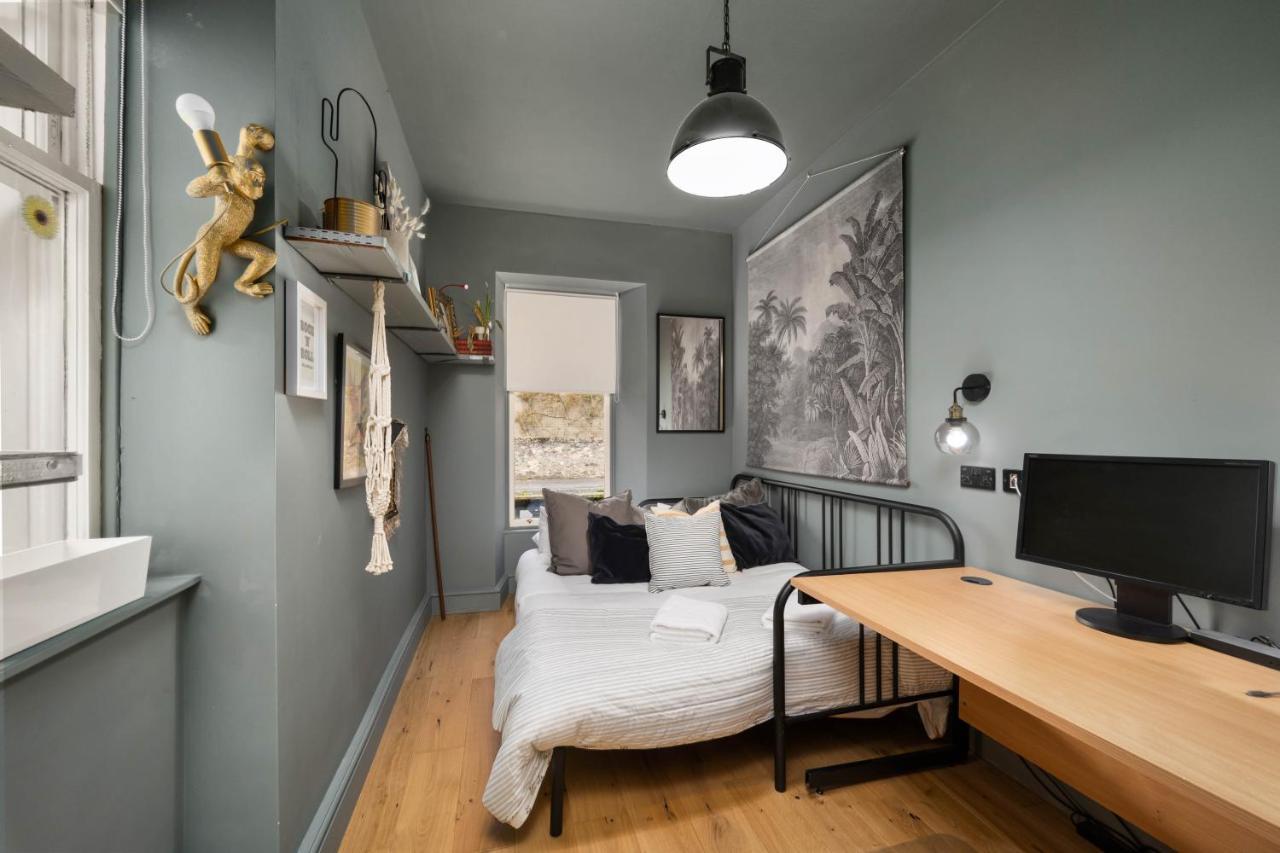 Gilmore House - 5 Bedroom Victorian Home With Hot Tub Blairgowrie and Rattray Esterno foto