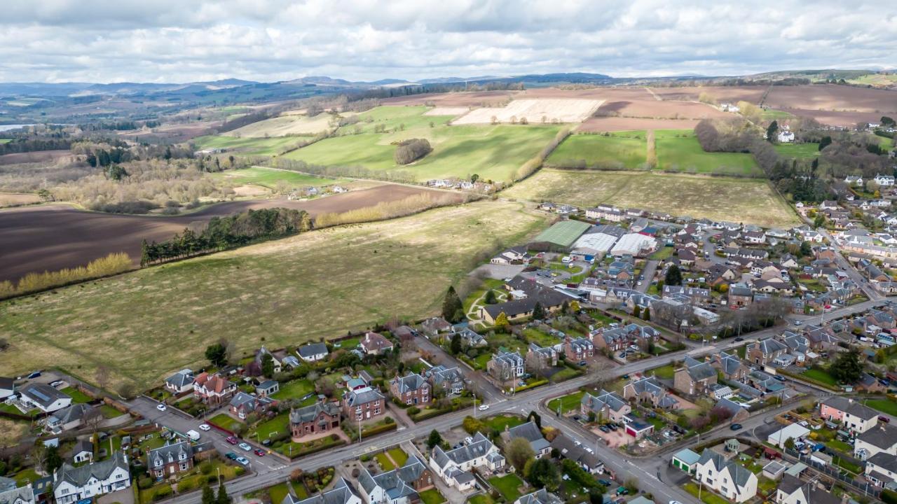 Gilmore House - 5 Bedroom Victorian Home With Hot Tub Blairgowrie and Rattray Esterno foto